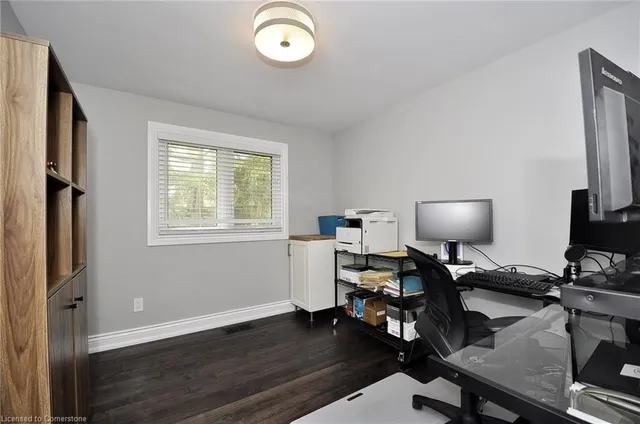 Additional image 23 of 3 Maxwell Dr