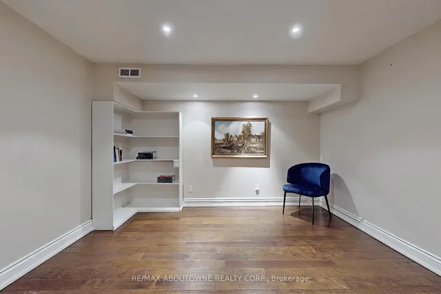 Additional image 39 of 2362 Canso Rd