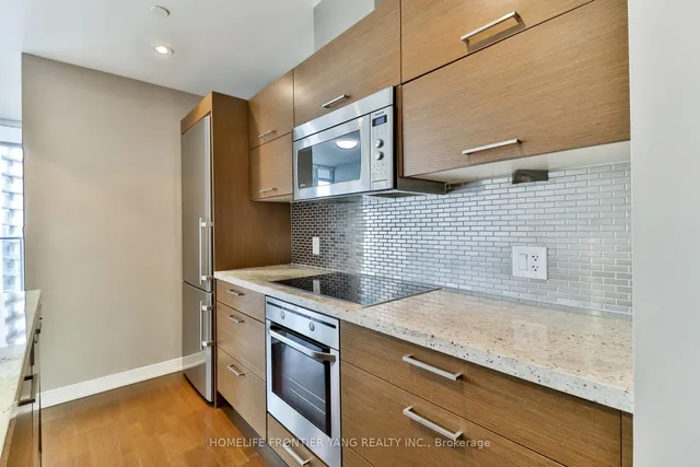 Additional image 18 of 88 Park Lawn Rd Unit 1606