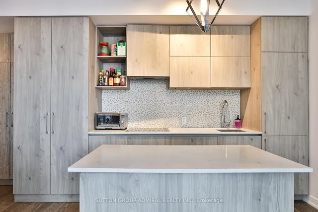 Additional image 22 of 1 Yorkville Ave Unit 4902