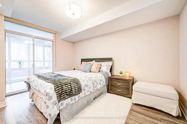 Additional image 13 of 23 Hollywood Ave Unit 2511