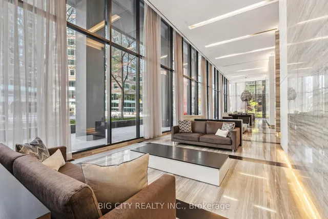 Additional image 9 of 110 Charles St Unit 3608