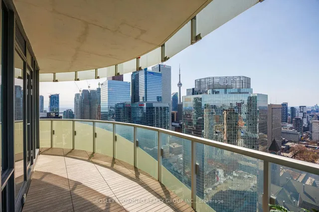 Additional image 41 of 197 Yonge St Unit 3909