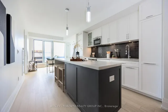 Additional image 8 of 25 Malcolm Rd Unit 411