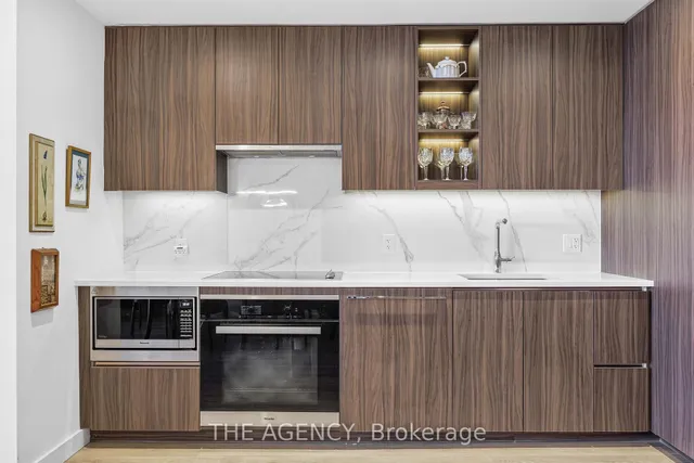 Additional image 21 of 27 McMahon Dr Unit 3308