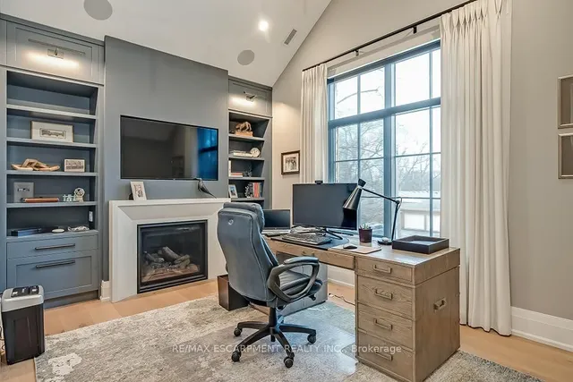 Additional image 26 of 3093 Princess Blvd