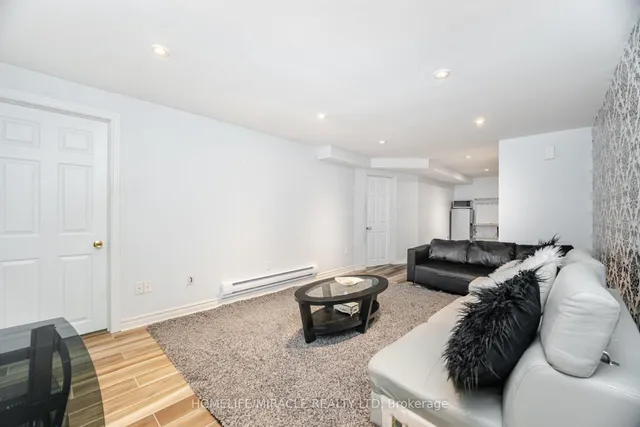 Additional image 32 of 341 Military Tr Unit 70