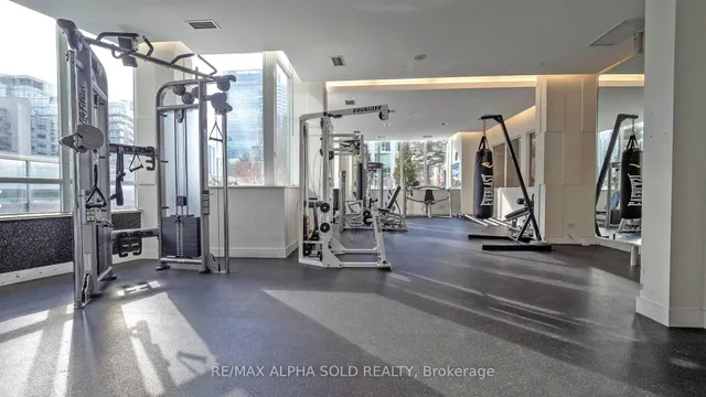 Additional image 31 of 250 Wellington St Unit 246