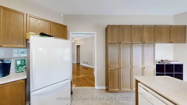 Additional image 12 of 5 Collingwood Ave