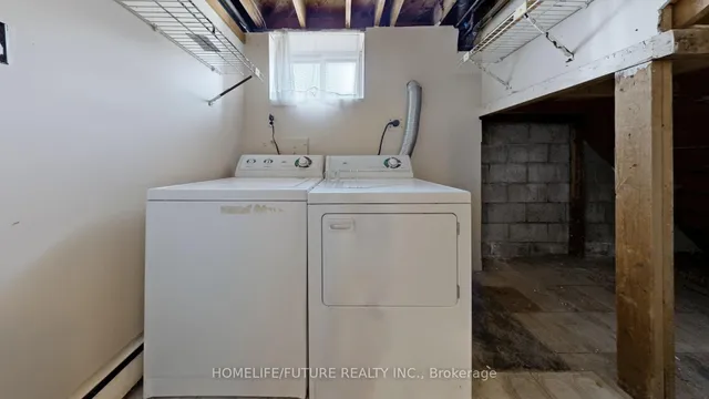 Additional image 43 of 164 Bertrand Ave