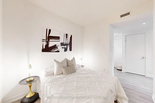 Additional image 9 of 138 Downes St Unit 2101