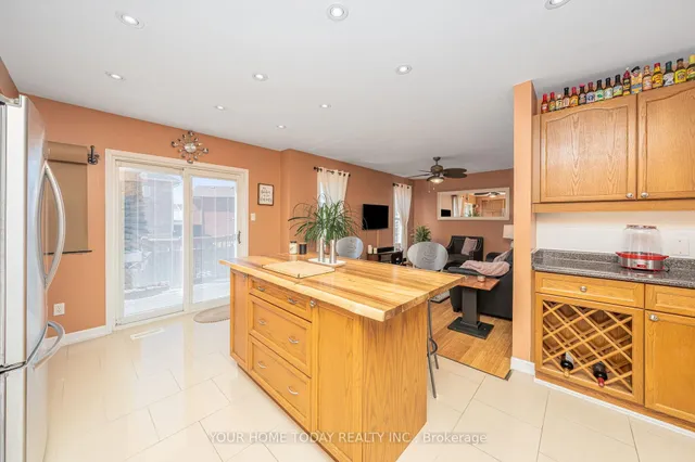 Additional image 16 of 208 Van Scott Dr