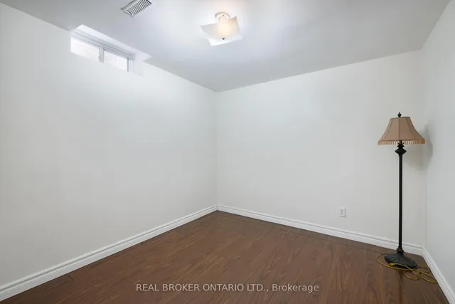 Additional image 34 of 4042 Ellesmere Rd