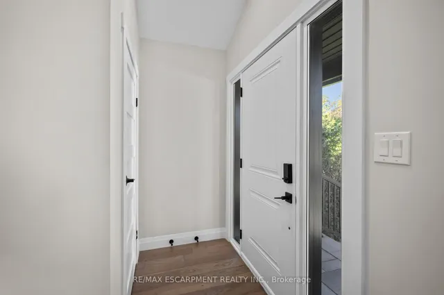 Additional image 6 of 1041 Shepherd's Dr