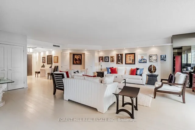 Additional image 8 of 55 Prince Arthur Ave Unit 901