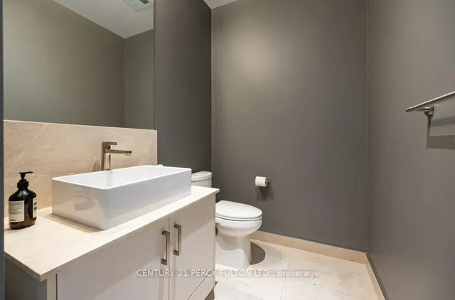 Additional image 24 of 101 Erskine Ave Unit PH10