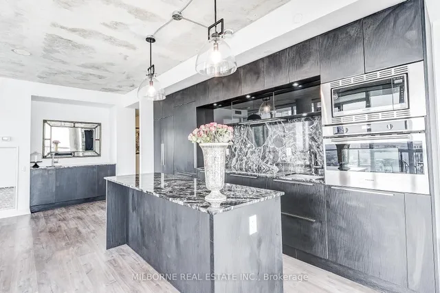 Additional image 7 of 88 Blue Jays Way Unit 4005