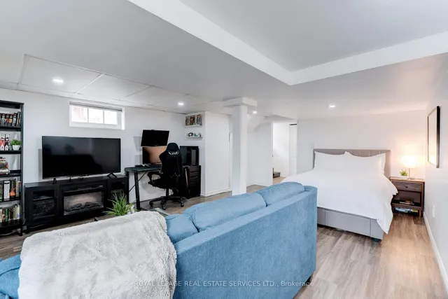 Additional image 30 of 600 Quebec St