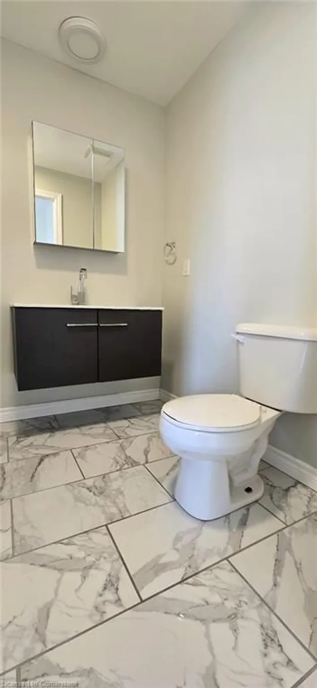 Additional image 9 of 135 James St Unit 1112