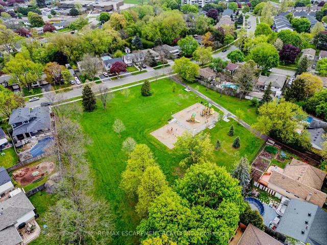 Additional image 43 of 5075 QUEENS Crt