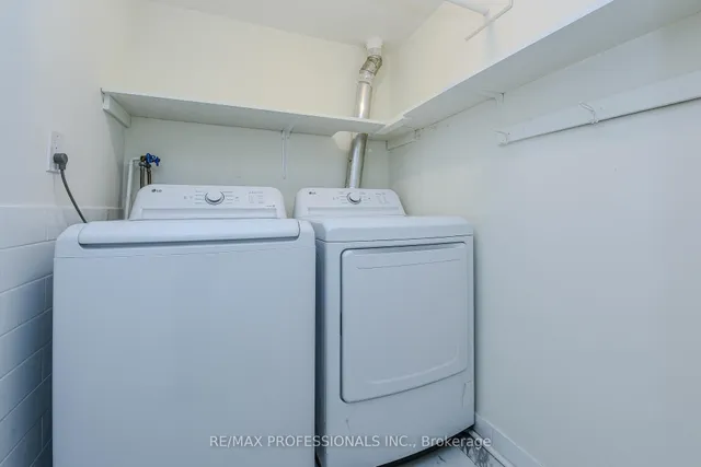 Additional image 40 of 362 The East Mall N/A Unit 302