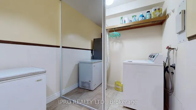 Additional image 25 of 390 Dixon Rd Unit 909