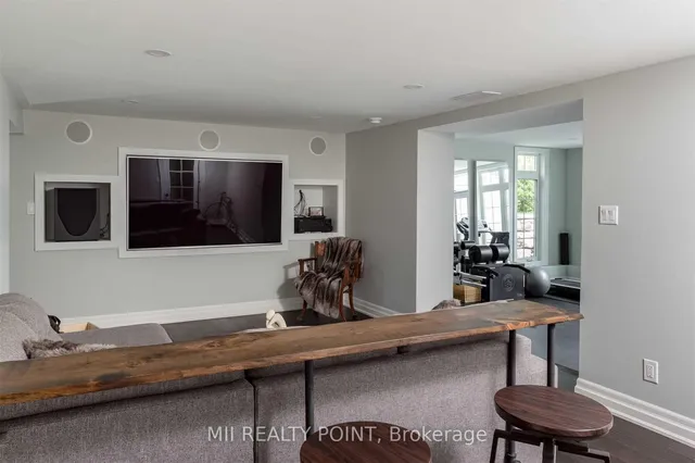 Additional image 22 of 881 Danforth Pl