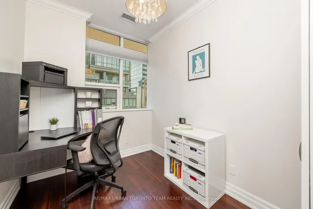 Additional image 21 of 393 King St Unit 401