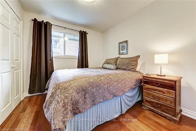 Additional image 37 of 170 Cavendish Crt