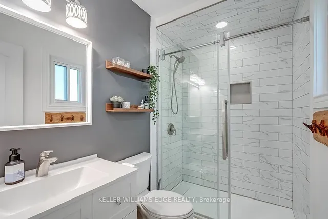 Additional image 22 of 58 Laurendale Ave