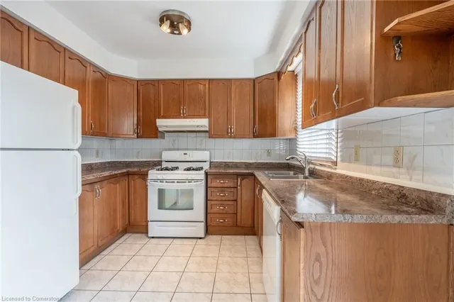 Additional image 12 of 276 Balmoral Ave