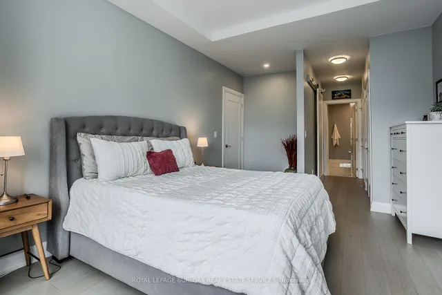 Additional image 34 of 1441 Elgin St Unit 302