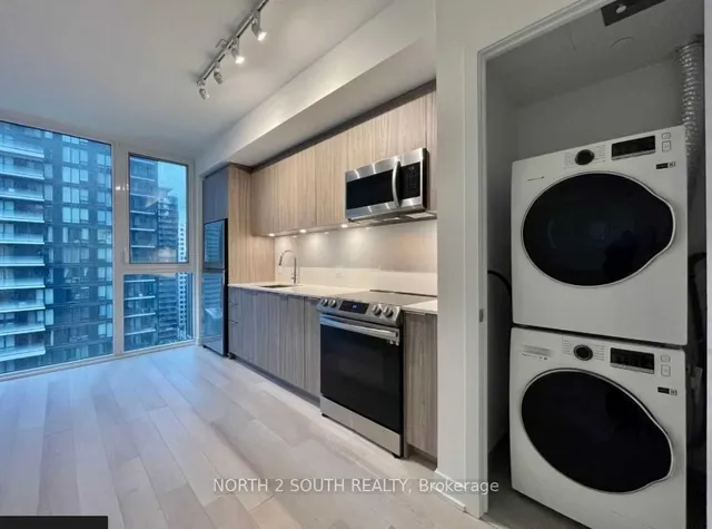 Additional image 6 of 357 King St Unit 3805