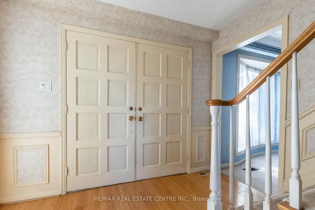 Additional image 4 of 2115 No 1Side Rd