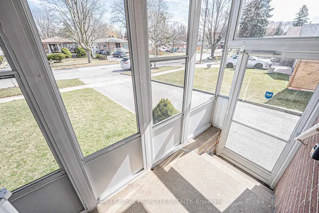 Additional image 7 of 14 Shoreview Dr