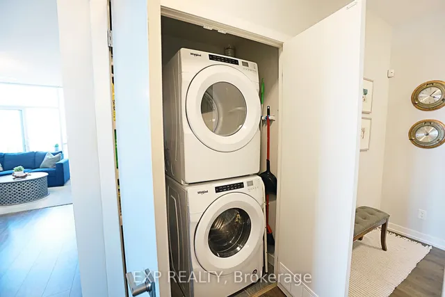 Additional image 20 of 2093 Fairview St Unit 904
