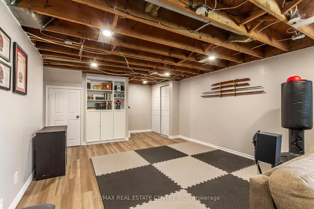 Additional image 21 of 105 Anne Blvd