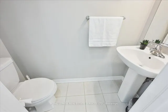 Additional image 19 of 1335 Rose Way