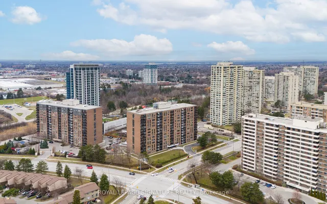 Additional image 30 of 4 Lisa St Unit 815