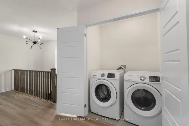 Additional image 16 of 134 Lemieux Crt