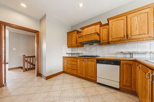 Additional image 15 of 388 Hemlock Ave