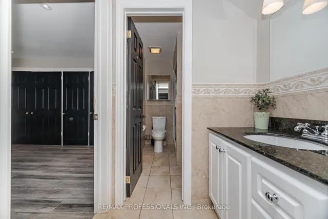 Additional image 33 of 52 Lorraine Cres