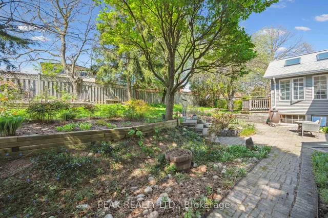 Additional image 5 of 61 Larkspur Cres