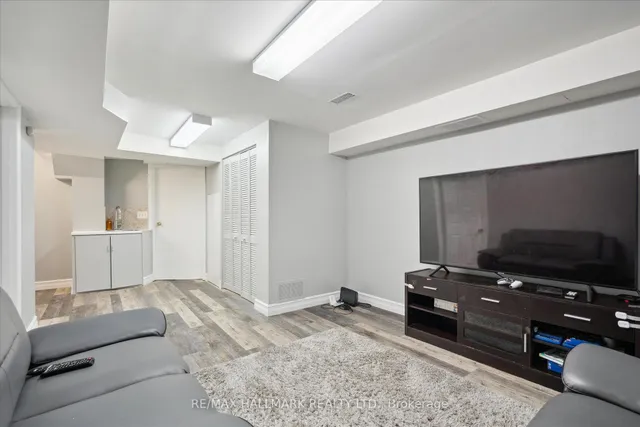 Additional image 32 of 341 Military Tr Unit 59