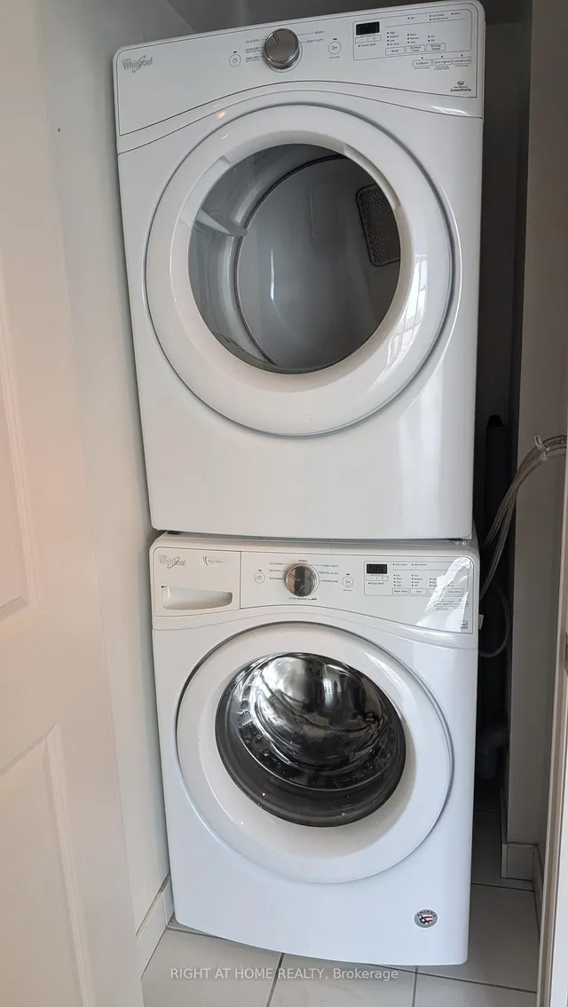 Additional image 7 of 15 Zorra St Unit 203