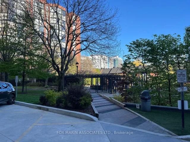 Additional image 41 of 701 King St Unit 1013