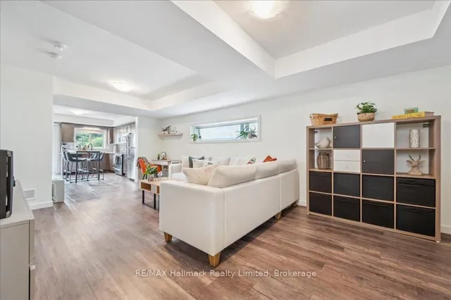 Additional image 20 of 399 Greenfield Ave