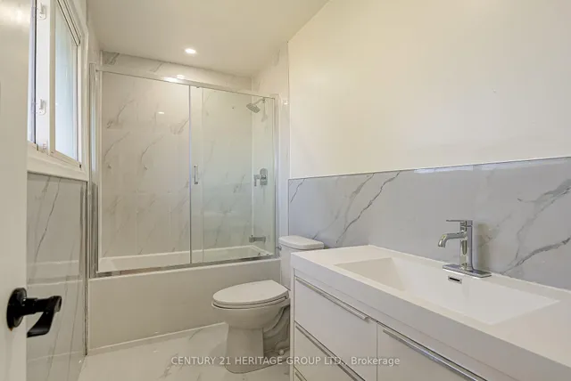 Additional image 21 of 139 Strathcona Cres