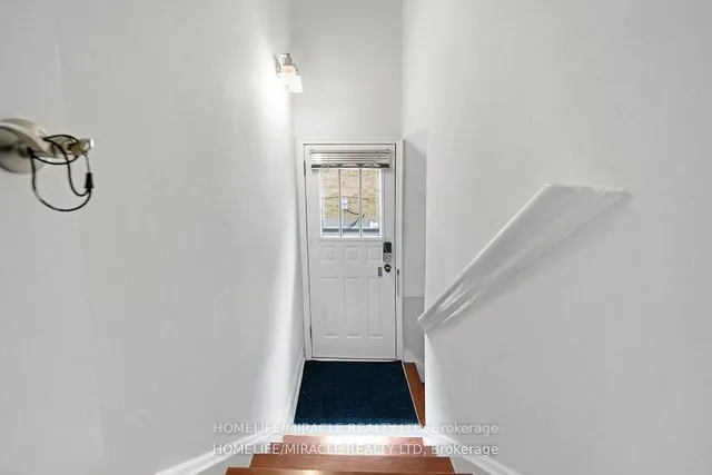Additional image 18 of 90 Deanvar Ave