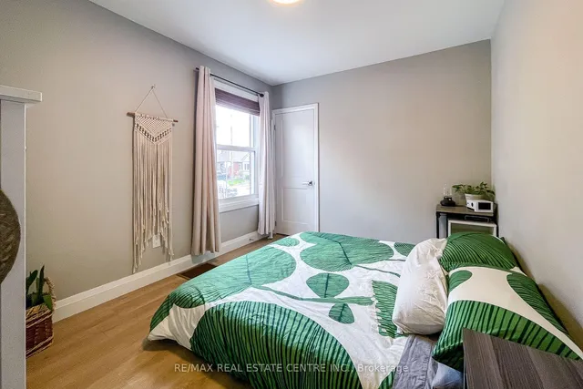 Additional image 22 of 112 Tragina Ave